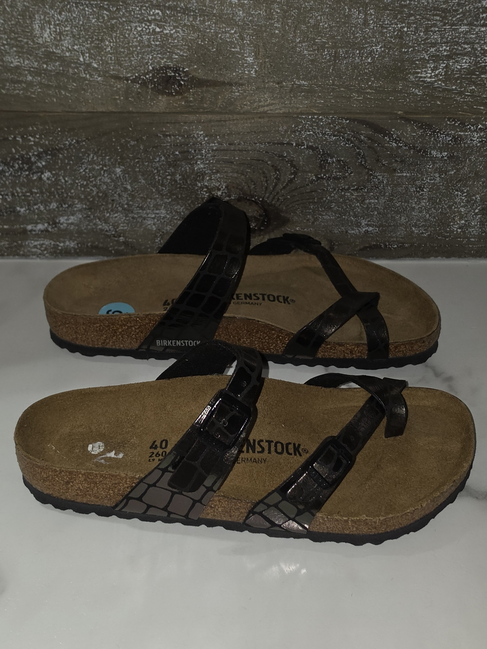 Birkenstock Black Patent Croc Mayari Sandals- NWOT